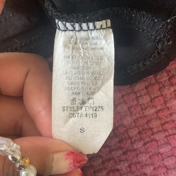 FASHION NOVA SIZE S Cropped Zip-up Mock Neck Tank Top - Picture 8 of 8